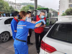 钱立锋：勇立潮头 争当先锋